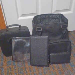 Backstitch Bruja Trick Or Travel 6-piece Set